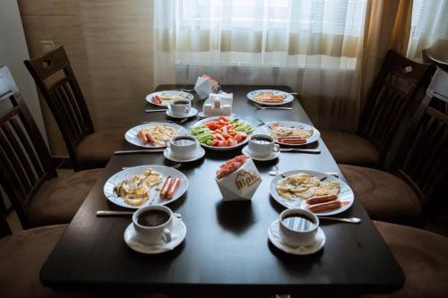 Mad på hotellet eller i nærheden