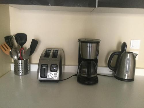 Facilități de preparat ceai și cafea la Hidden Gem Au Cœur De Sète & Vue Sur Mont St Clair