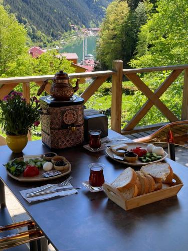 Jídlo v apartmánu nebo okolí