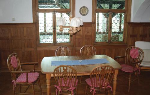 Ruang duduk di Holiday Home Mozartstr C