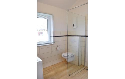 Koupelna v ubytování Beautiful Home In Gerolstein With 3 Bedrooms And Wifi