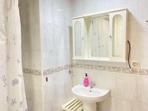 Koupelna v ubytování Lloret Fenals Apartment Antilles
