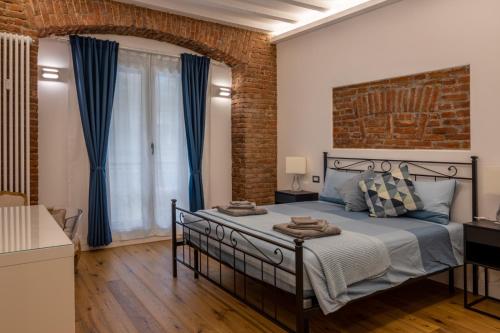 Luxury Apartment in Milan Center