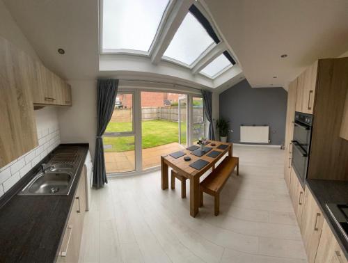 Gallery image of Detached riverside Villa in the heart of Manchester in Manchester