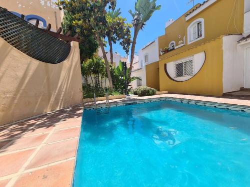 Townhouse in Marbella - Walking distance to Puerto Banus