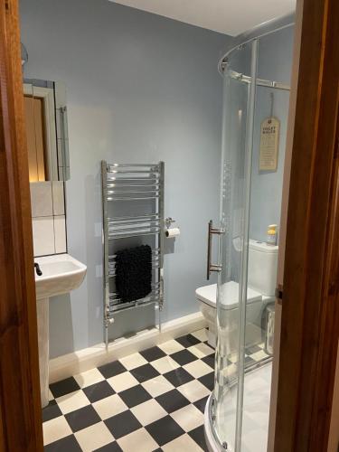 Ένα μπάνιο στο Masons Nook 292 Mansfield Road NG174HR