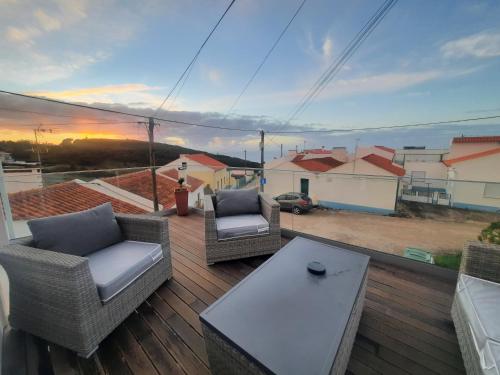 Sunflower Sea View with magnificent terrace in Serra da Pescaria, Nazaré - Portugal