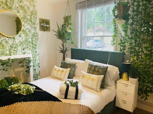 Posezení v ubytování The City Centre Townhouse Canterbury