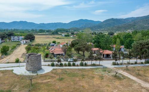 Gallery image of Athos View - Golden Fig Sykia lodge in Paralia Sikias