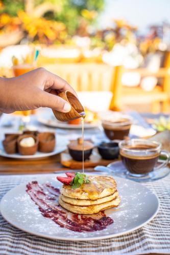 Mad på resortet eller i nærheden