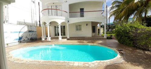 Villa Le Mirage à 150m de la plage