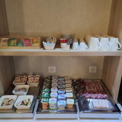 Jídlo v hotelu nebo okolí