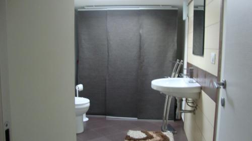 appartamento in moderna villa con piscina photo 3
