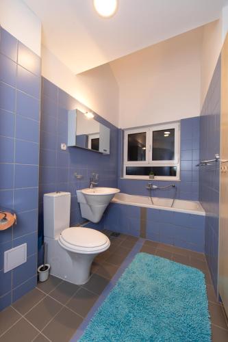 Ένα μπάνιο στο lux apartment