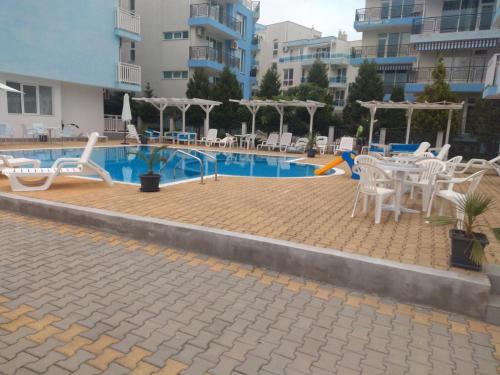 A piscina em ou perto de Blue Sky Apartments