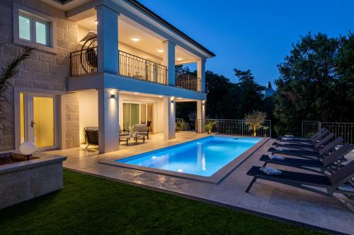 Villa Pafran with heated pool Krk