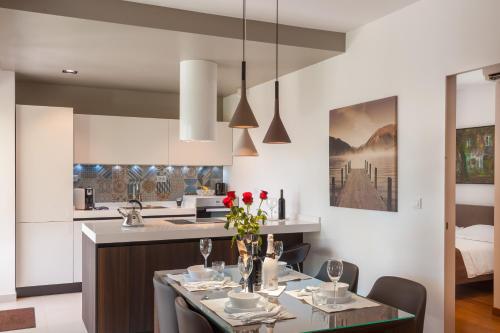 Kjøkken eller kjøkkenkrok på Alba Residence