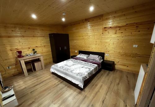 Ein Bett oder Betten in einem Zimmer der Unterkunft Magic Box