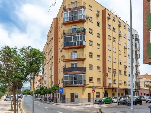 Gorgeous renovated apartment 2BR AC