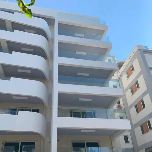 Fab New Flat in Central Athens w/ Acropolis Views