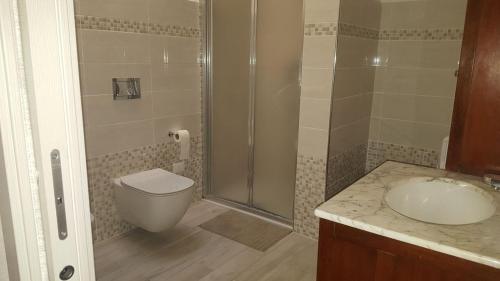 A bathroom at La Colombera