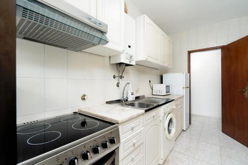 Mouramar One bedroom apartment, with pool