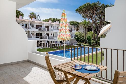 Mouramar One bedroom apartment, with pool