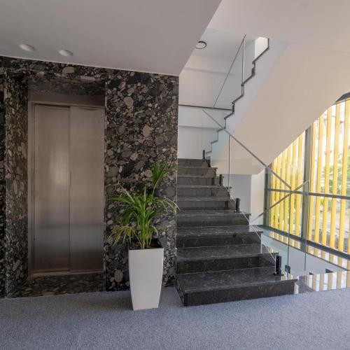 Φωτογραφία από το άλμπουμ του Dorchester Hotel στους Αγίους Σαράντα
