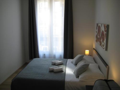 Peninsula Apartment