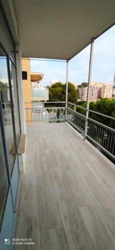 Apartamento turístico playa Capellans, Salou. WIFI
