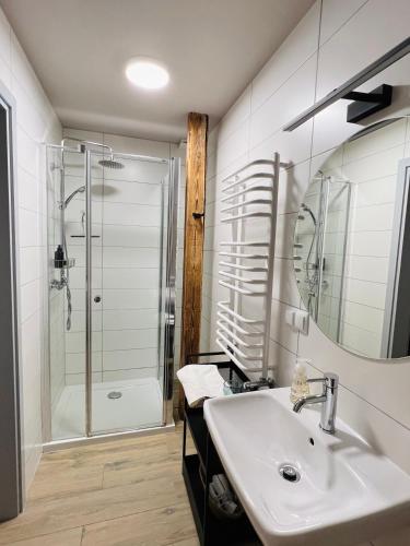 Ένα μπάνιο στο Garden Loft