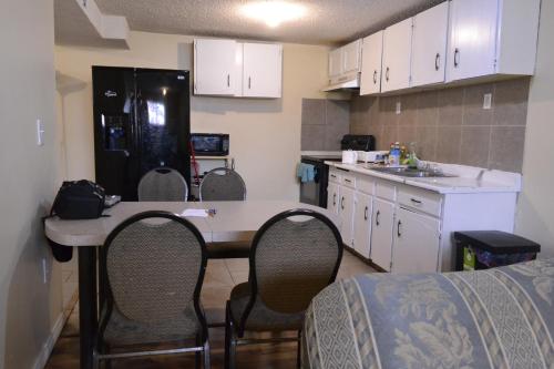 Entire 2 Bedroom Basement Suite With Kitchen Calgary Updated 2022 S Entire 2 Bedroom Basement Suite With, Is It Bad To Have A Bedroom In The Basement Apartment Calgary