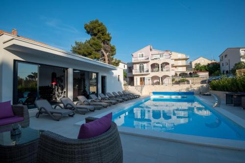 Apartmani Villa Lavanda I