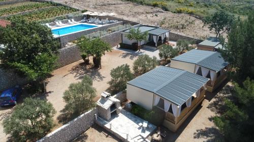 Φωτογραφία από το άλμπουμ του New Adria mobile Home - camp Vala σε Orebić