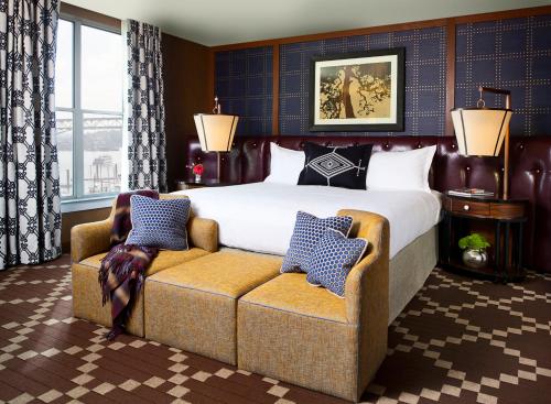 Kimpton Riverplace Hotel, an IHG Hotel Image