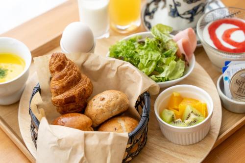 Opsi sarapan yang tersedia untuk tamu di Villa Sanjomuromachi KYOTO