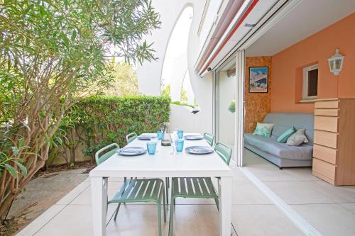 Le Prestige Mer & Soleil 6 personnes, 4 min de la plage, Parking, Climatisation