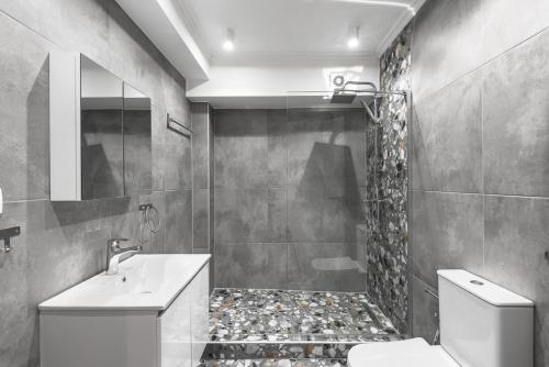 WeStay Apartments #1, The Luxury Suites