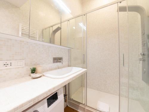 The Best Rent - One-bedroom apartment near San Pietro