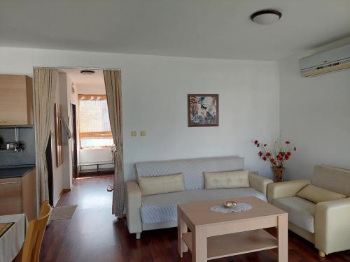 Χώρος καθιστικού στο Sun and Sea apartment