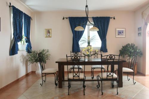 Gallery image of Apartment Parlov in Rogoznica