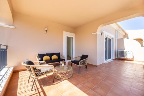 Casa Malhotra at Boa Vista Golf Resort, Bayview Village