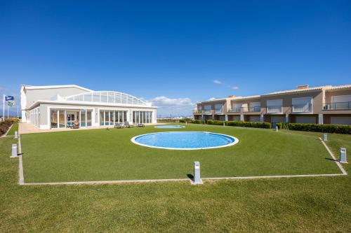 Casa Malhotra at Boa Vista Golf Resort, Bayview Village