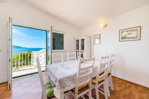 Photo de la galerie de l'établissement Apartments Slavena, à Gradac