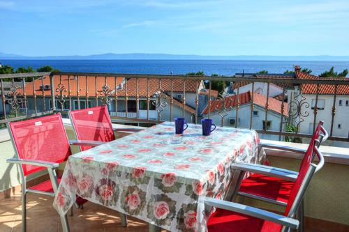 Fotografie z fotogalerie ubytování Apartmani Obala v destinaci Promajna