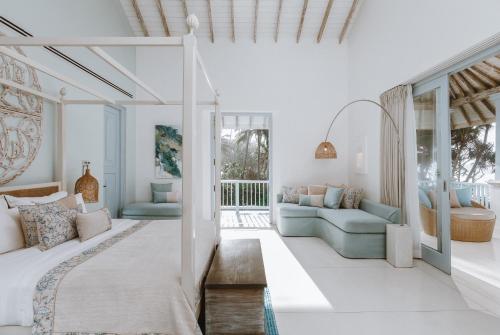 Ein Bett oder Betten in einem Zimmer der Unterkunft Selenya Talpe - Boutique Villa