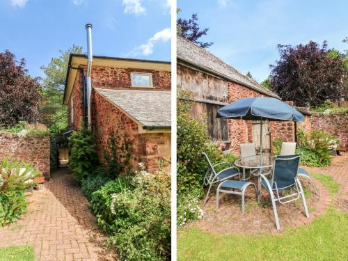 1 The Coach House – Photos 2
