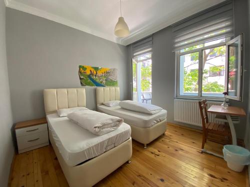 Postel nebo postele na pokoji v ubytování Windrose Hostel Istanbul