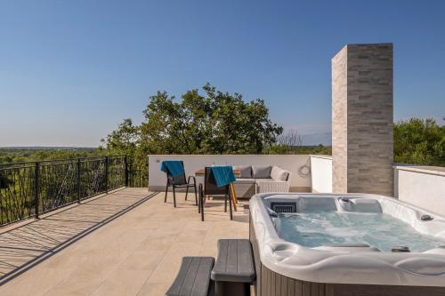 Beautiful Villa Sunset Grusi – Photos 5