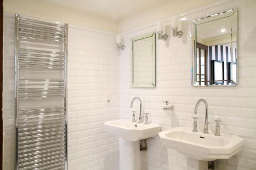 Ένα μπάνιο στο Apartment Le 1725